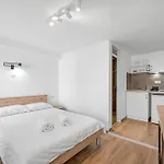 Apartment 1 Bedroom Stunning In Vodice