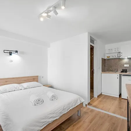 شقة 1 Bedroom Beautiful In فوديس